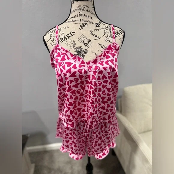 Colsie Pink Heart Satin Pajama Set – Size Medium - Picture 3 of 8